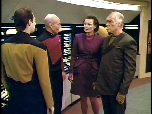 STTNG-First-Contact.png